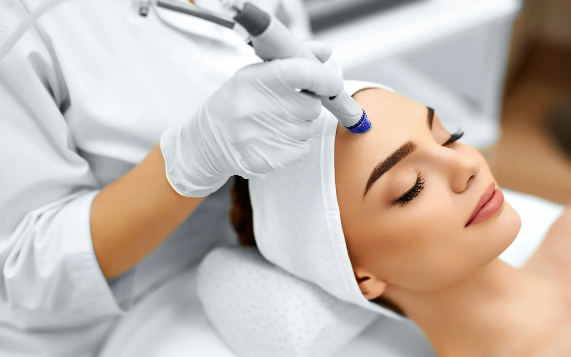 What Is Collagen Lift Therapy and How Can It Help Ageing, Loose Skin Lymington?